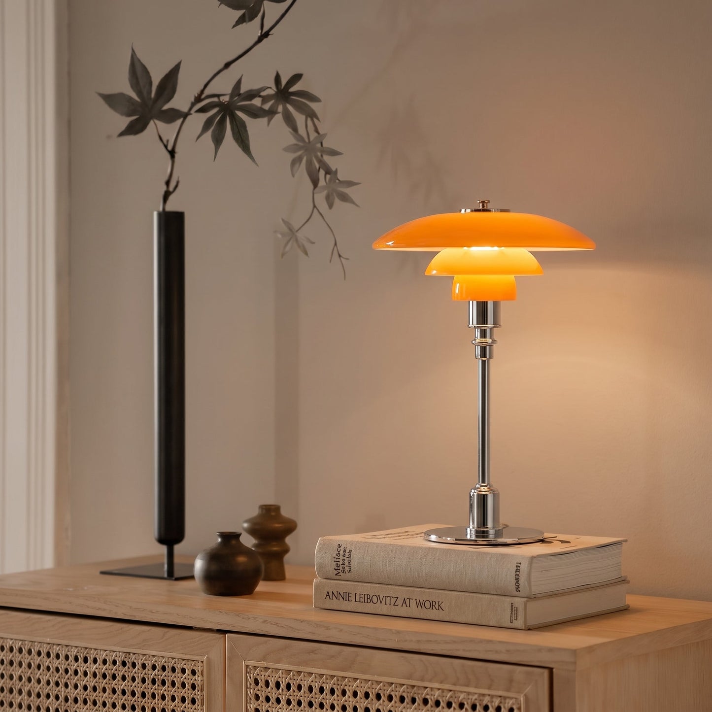Dánská designová stolní lampa